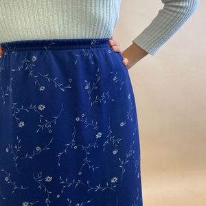 A 90s Dream Skirt
